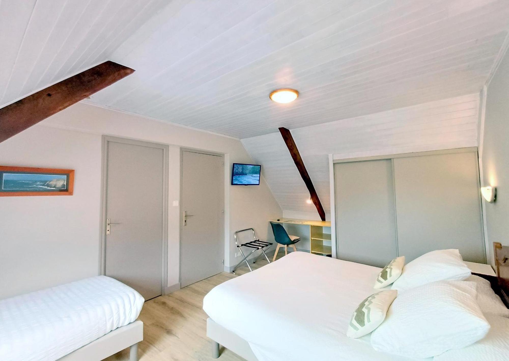 Au Calme A 10Mn Des Baies De Douarnenez Et Audierne Avec Cuisine A Disposition Mahalon Exterior photo