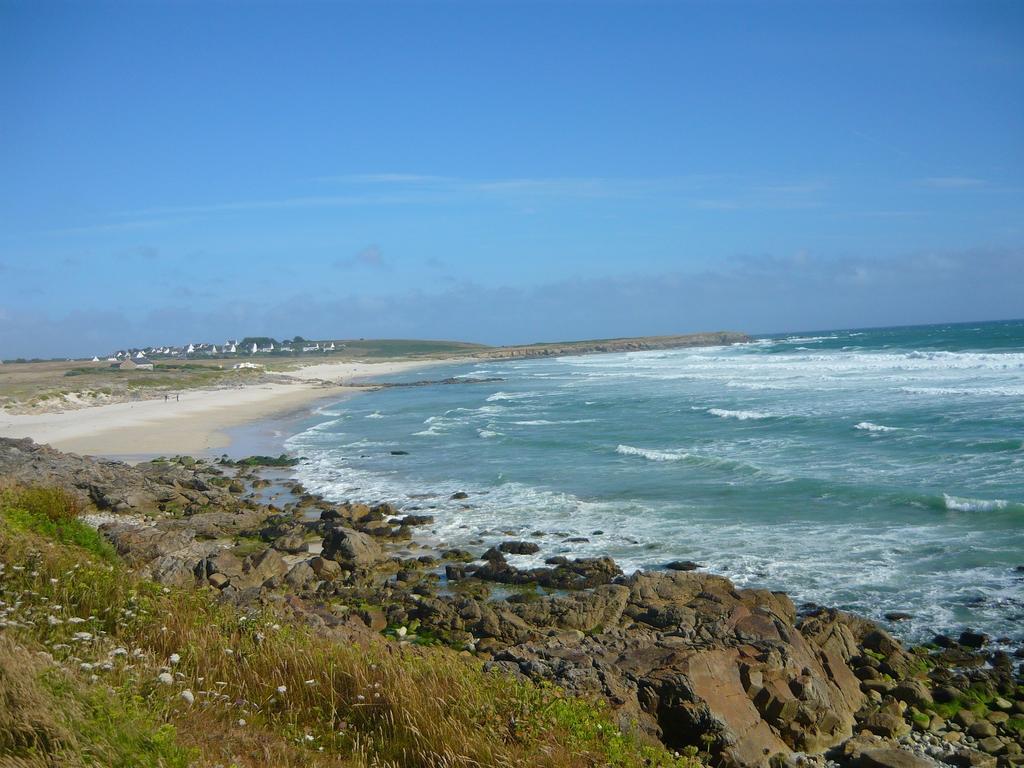 Au Calme A 10Mn Des Baies De Douarnenez Et Audierne Avec Cuisine A Disposition Mahalon Exterior photo